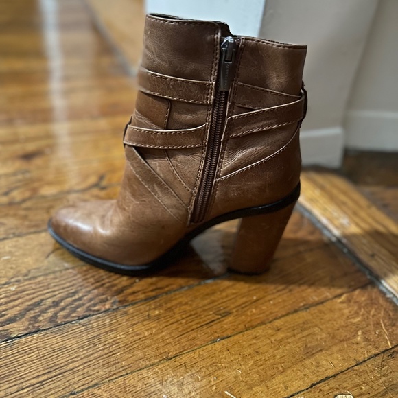 Vince Camuto Shoes - Vince Camuto Chestnut Booties